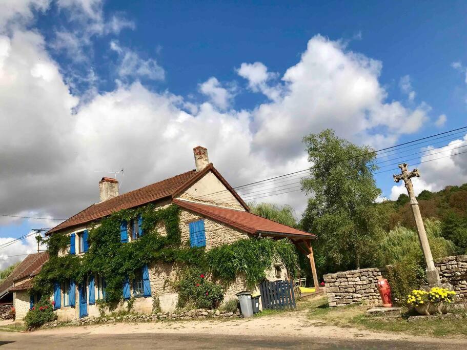 Belle Maison En Bourgogne - Auxois - Morvan Flee  المظهر الخارجي الصورة